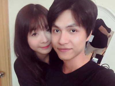 Chuyện tình hài hước của cặp đôi trong clip "nịnh bạn gái ăn" gây sốt mạng