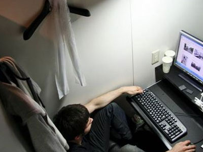 Lập web sex, "câu" quảng cáo