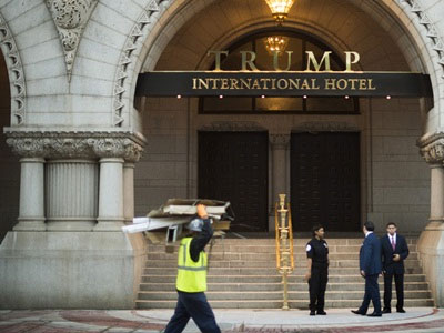 Giá phòng khách sạn tăng gấp 10 vì Donald Trump nhậm chức