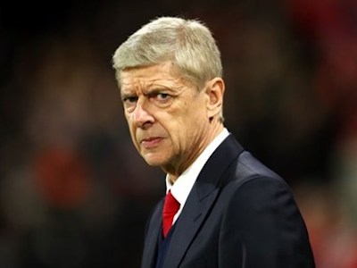 HLV Arsene Wenger nghi ngờ những đề xuất kì lạ của Marco van Basten