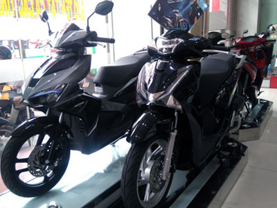 Honda SH 2017 "cháy hàng"