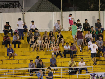 Khán giả xem V-League 2017 thấp kỷ lục