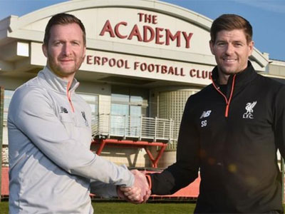 Gerrard trở lại Liverpool làm HLV đội trẻ