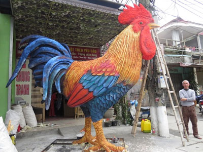 Mô hình gia đình gà khổng lồ ở Hải Phòng