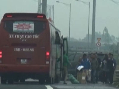 "Bến cóc" trên cao tốc hiện đại nhất Việt Nam