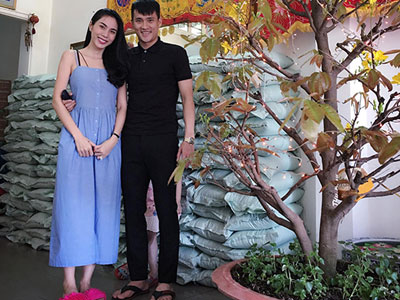 Công Vinh - Thủy Tiên "cạn tiền" vì liên tục làm từ thiện