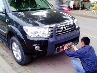 Đăng kiểm thế nào nếu nhiều xe ô tô dùng chung 1 biển số?