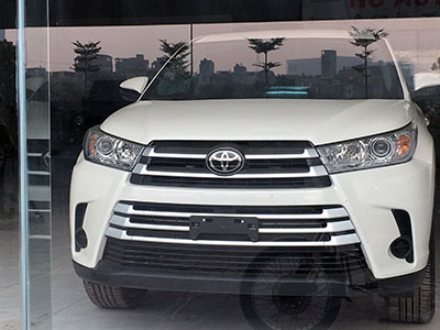 Toyota Highlander 2017 đầu tiên về Việt Nam dịp trước Tết