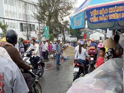 Xe khách Phương Trang tông chết bé gái 14 tuổi