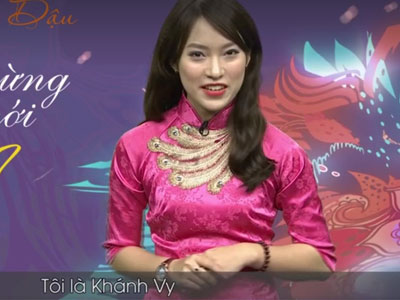 Khánh Vy "bắn" tiếng Anh như gió khi làm MC của đài truyền hình VTV