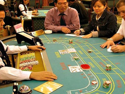 Casino gặp khó trước ngày mở cửa cho người Việt