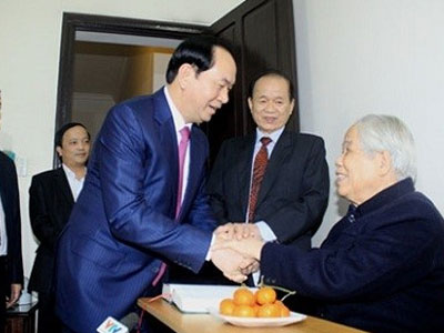 Chủ tịch nước chúc thọ nguyên Tổng Bí thư Đỗ Mười tròn 100 tuổi