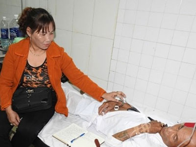 Người thương binh tạm hoãn gửi đơn đề nghị khởi tố nhóm thanh niên hành hung mình