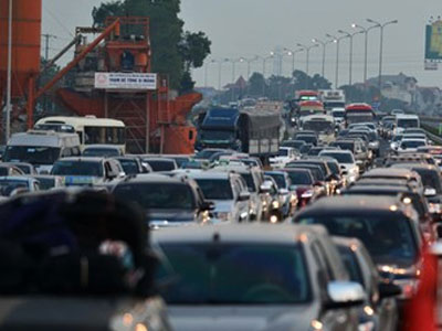 Căng thẳng đi lại sau Tết