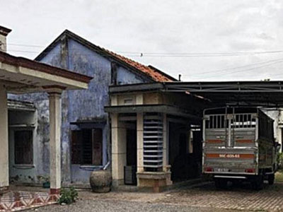 Trúng độc đắc 10 tỉ, hai vợ chồng nhập viện vì... khách
