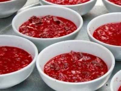 Tử vong vì ăn tiết canh dịp Tết