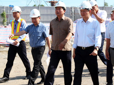 Ông Đinh La Thăng: "Công trình chống ngập 10.000 tỷ phải xong trước 14 tháng"