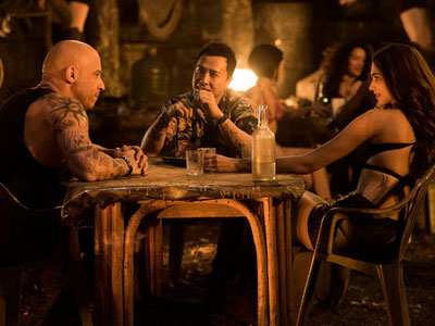 xXx: Return of Xander Cage - Phiên bản quậy phá của "Fast and Furious"