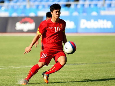 BLV Quang Huy: “Công Phượng nên dự bị, không nên cố”