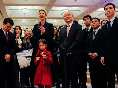 SCMP: Trung Quốc đã dàn xếp để "mời bằng được" Ivanka Trump tới sứ quán chúc tết