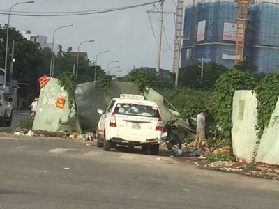 Treo thưởng cho người phát hiện xả rác, tiểu bậy
