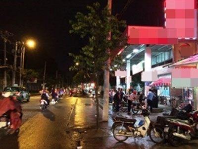 Vợ chồng chủ tiệm bánh bị truy sát vì nợ 3,5 triệu đồng