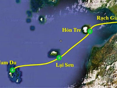 Ca nô chở 14 người chìm giữa biển Kiên Giang