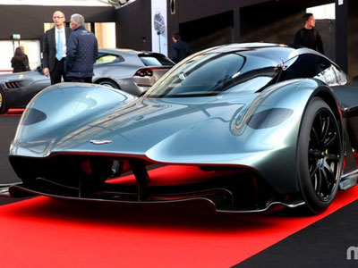 Cận cảnh siêu phẩm triệu đô Aston Martin AM-RB 001 "bằng xương, bằng thịt"