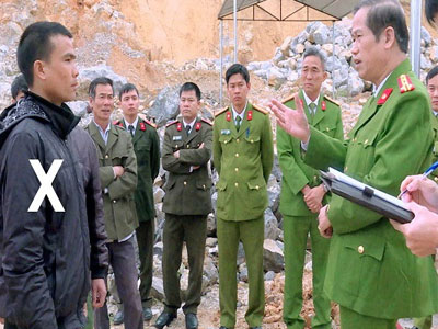 Bắt nghi phạm giết người, giấu xác dưới chân đồi