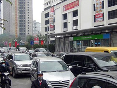 Người mua chung cư sợ hãi cảnh “xuống đường là tắc”