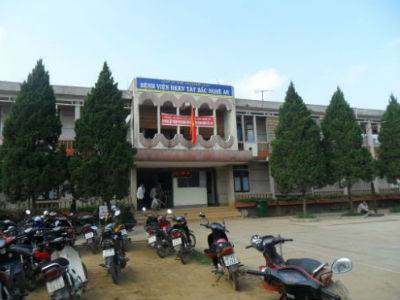 Bé trai 7 tháng tuổi tử vong sau 15 phút ở bệnh viện