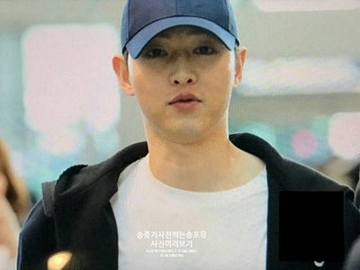 Song Joong Ki "Hậu duệ mặt trời" lộ mặt tròn trịa vì tăng cân