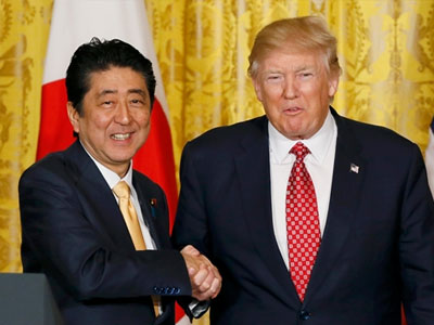 Trump đổi giọng, khẳng định cam kết an ninh với Nhật