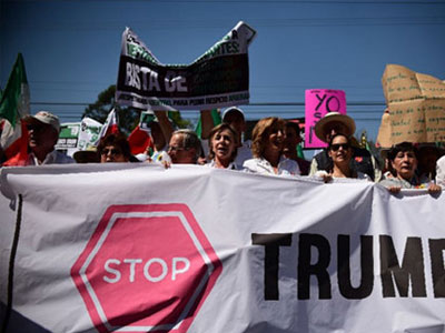 Hàng nghìn người Mexico tuần hành phản đối ông Trump