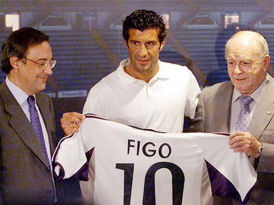 Luis Figo: Tôi bỏ sang Real vì sự thiếu tôn trọng của Barca