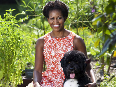 Sau khi rời Nhà Trắng, bà Michelle Obama đi làm giám khảo "MasterChef nhí Mỹ"!