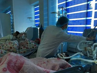 Ca ngộ độc kinh hoàng sau đám ma: Nạn nhân có thể bị nhiều di chứng