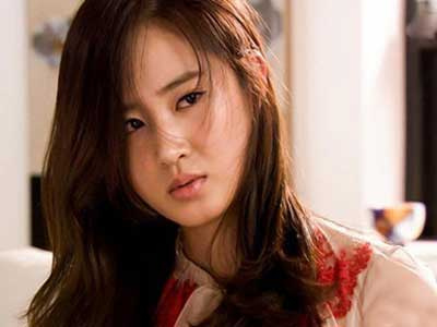 Mang bầu 7 tháng vẫn đi đánh ghen tình địch của chồng