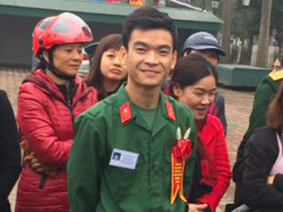 Chàng trai tốt nghiệp đại học loại giỏi tình nguyện tòng quân