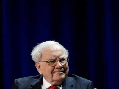 Warren Buffett đang đầu tư vào đâu?