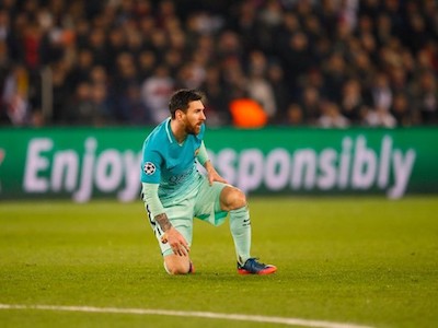 Báo Anh: Messi bí mật gọi điện cho Guardiola