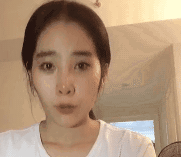 Bị đe dọa tính mạng, Nam Em vừa khóc vừa livestream cầu cứu cư dân mạng