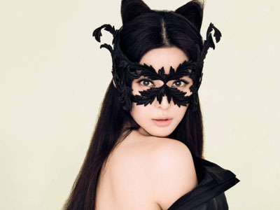 Phạm Băng Băng táo bạo trong tạo hình "miêu nữ"
