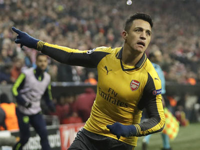 Cổ động viên diễu hành kêu gọi Alexis Sanchez rời Arsenal