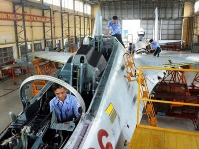 Việt Nam tự kéo dài tuổi thọ Su-27, nâng cấp Su-30