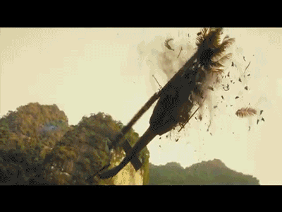 Kong chiến đấu với quái vật mới trong "Kong: Skull Island"