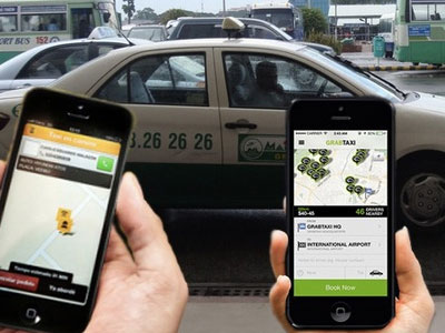 Thuê ôtô chạy Grab, Uber: 3 tháng bán luôn xe máy bù nợ