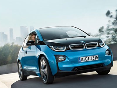 BMW triệu hồi ôtô điện i3 vì nguy cơ... rò rỉ xăng?