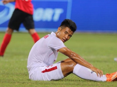 "Chân gỗ" một thời của U19 Việt Nam được báo ngoại tâng bốc