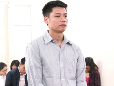 Thầy giáo điển trai đi cướp giật không được giảm án